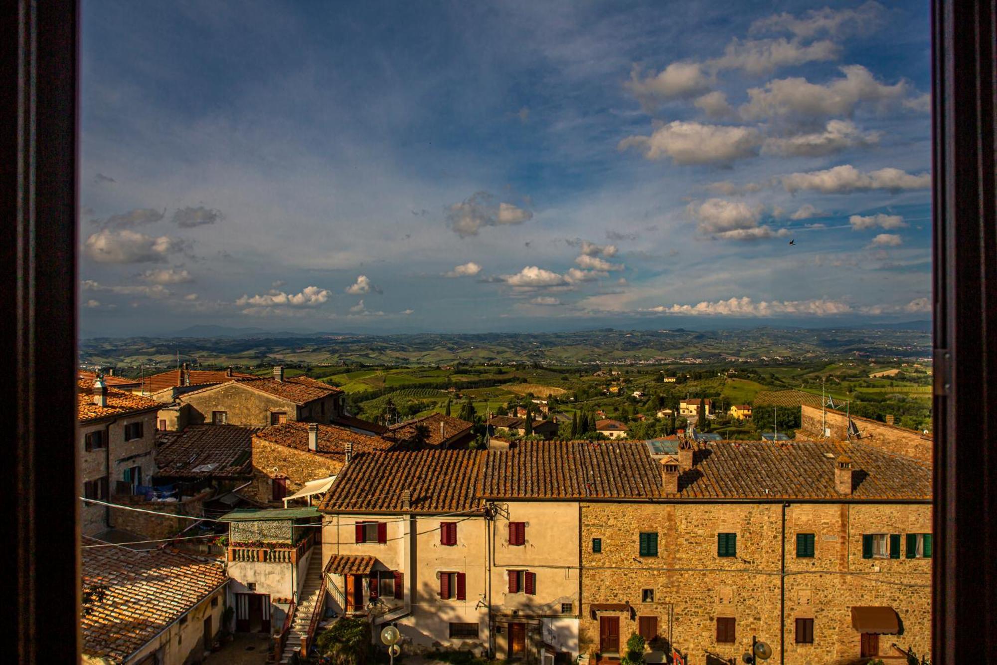 Casa Il Castello Leilighet Gambassi Terme Eksteriør bilde