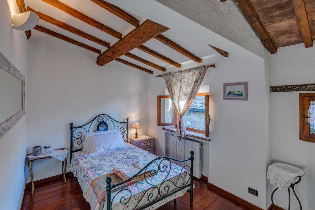Casa Il Castello Leilighet Gambassi Terme Eksteriør bilde